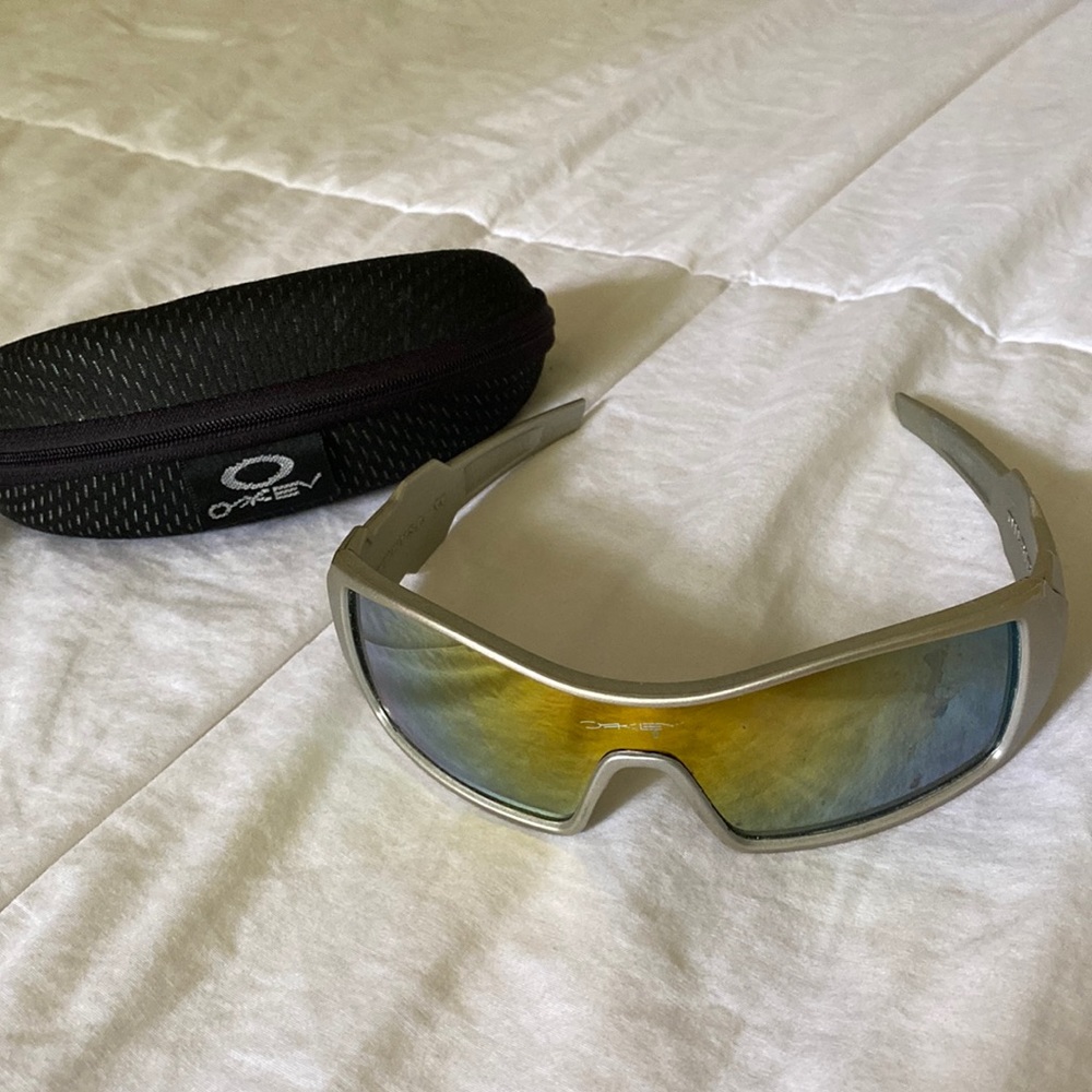 Oakley oil rig sunglasses!!